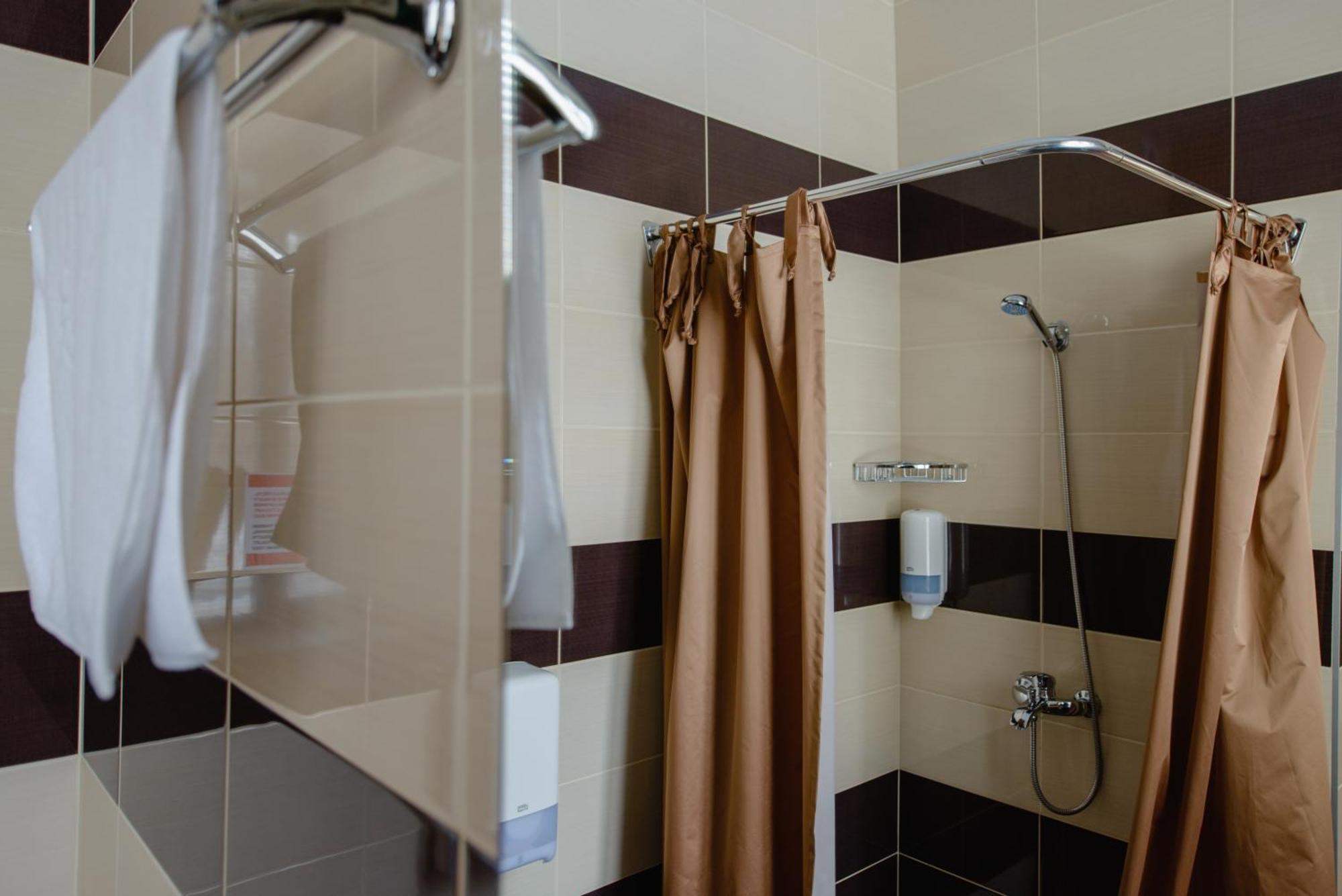 Hotel 12 Kharkov Phòng bức ảnh