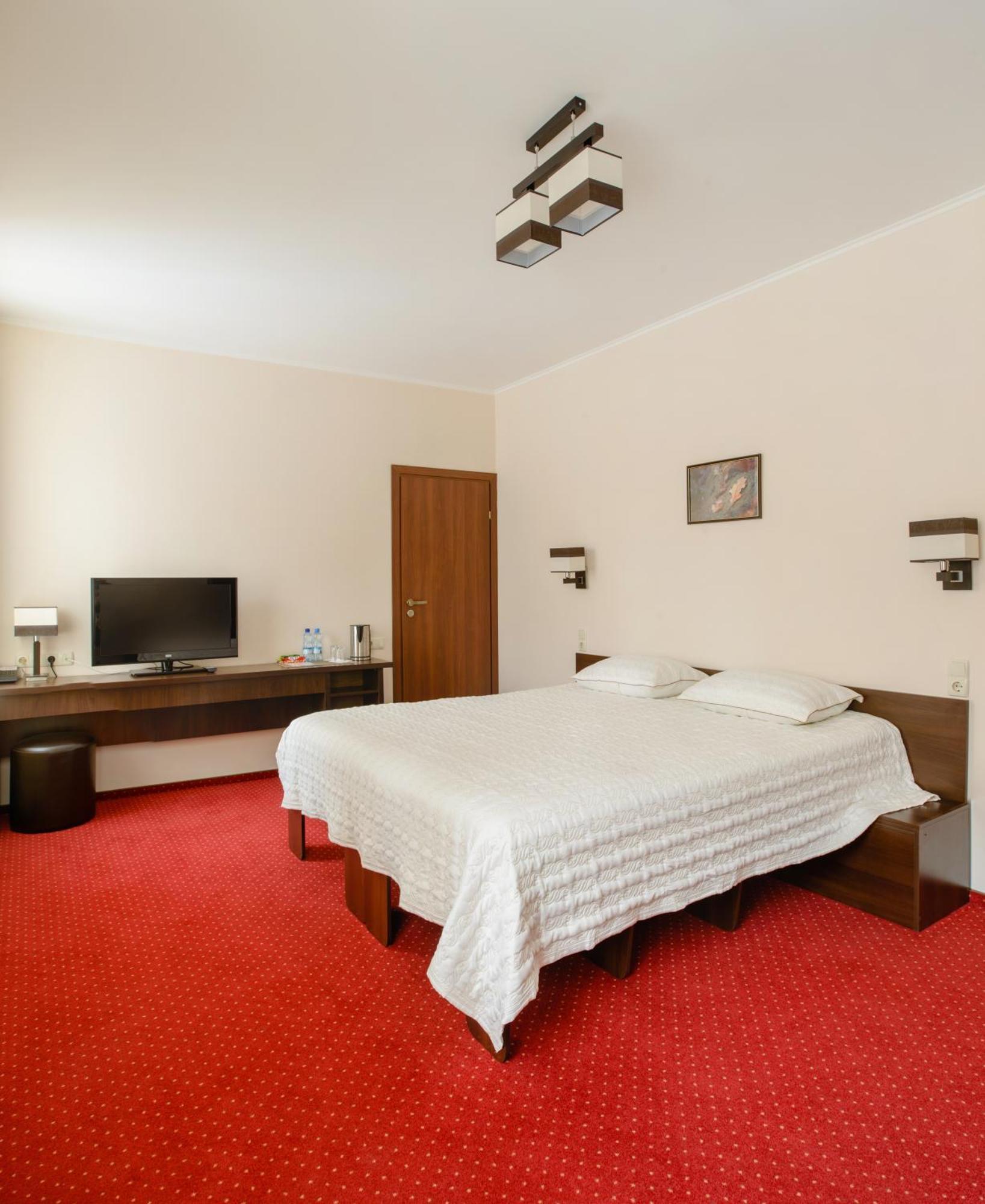 Hotel 12 Kharkov Phòng bức ảnh