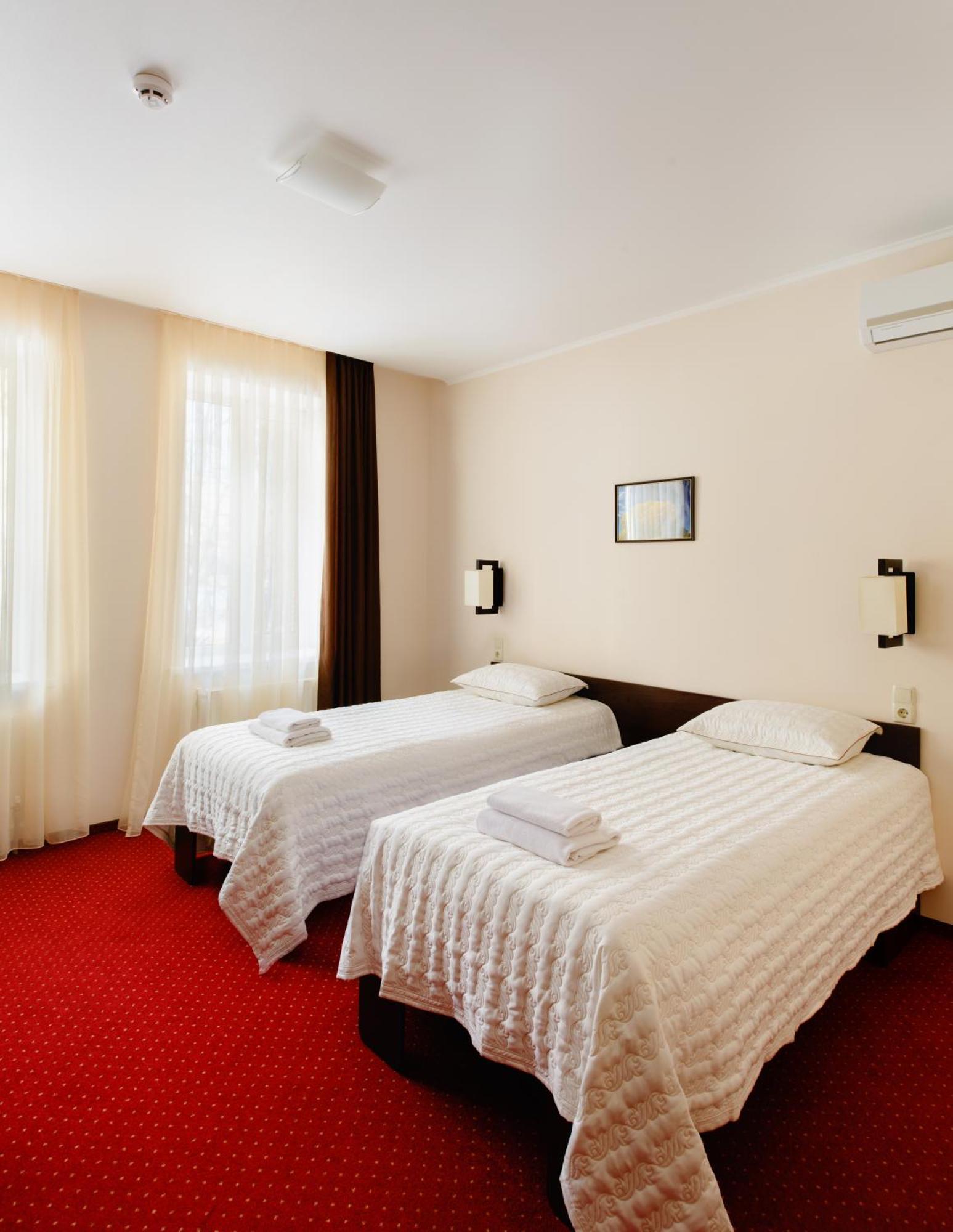 Hotel 12 Kharkov Phòng bức ảnh
