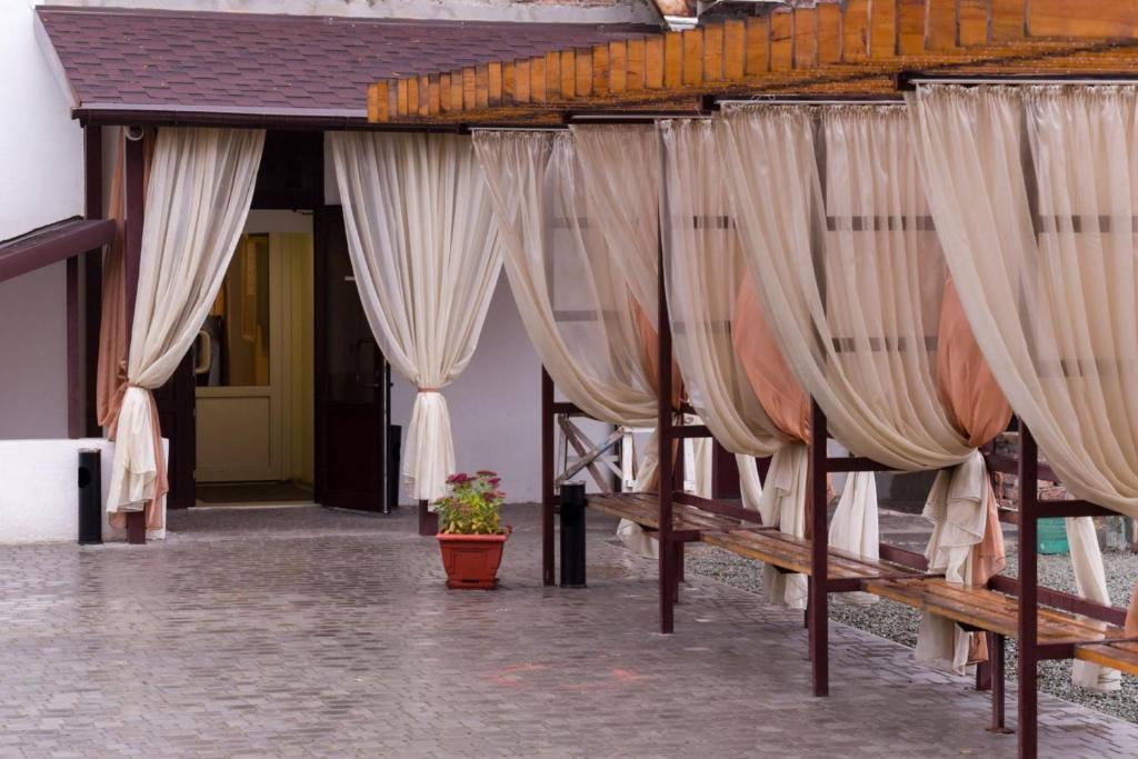 Hotel 12 Kharkov Ngoại thất bức ảnh